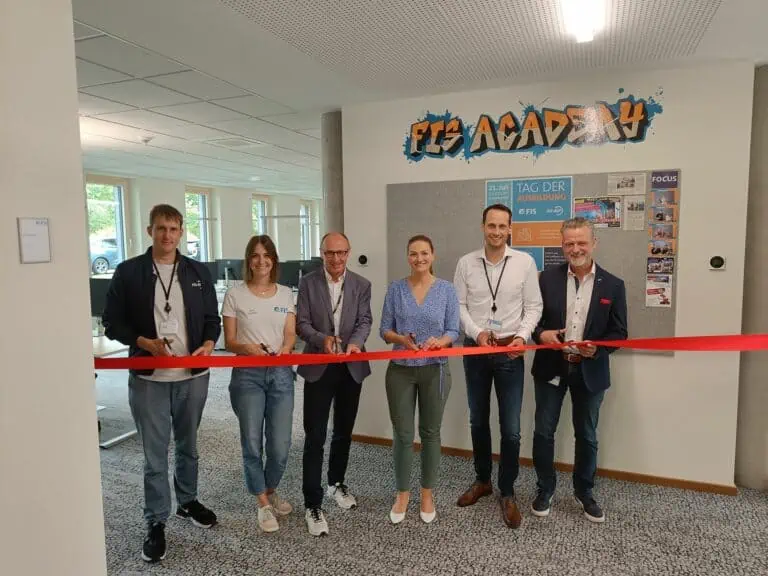 Einweihung der FIS-Acadamy